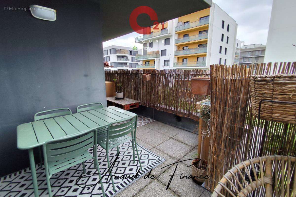 Appartement à GENNEVILLIERS