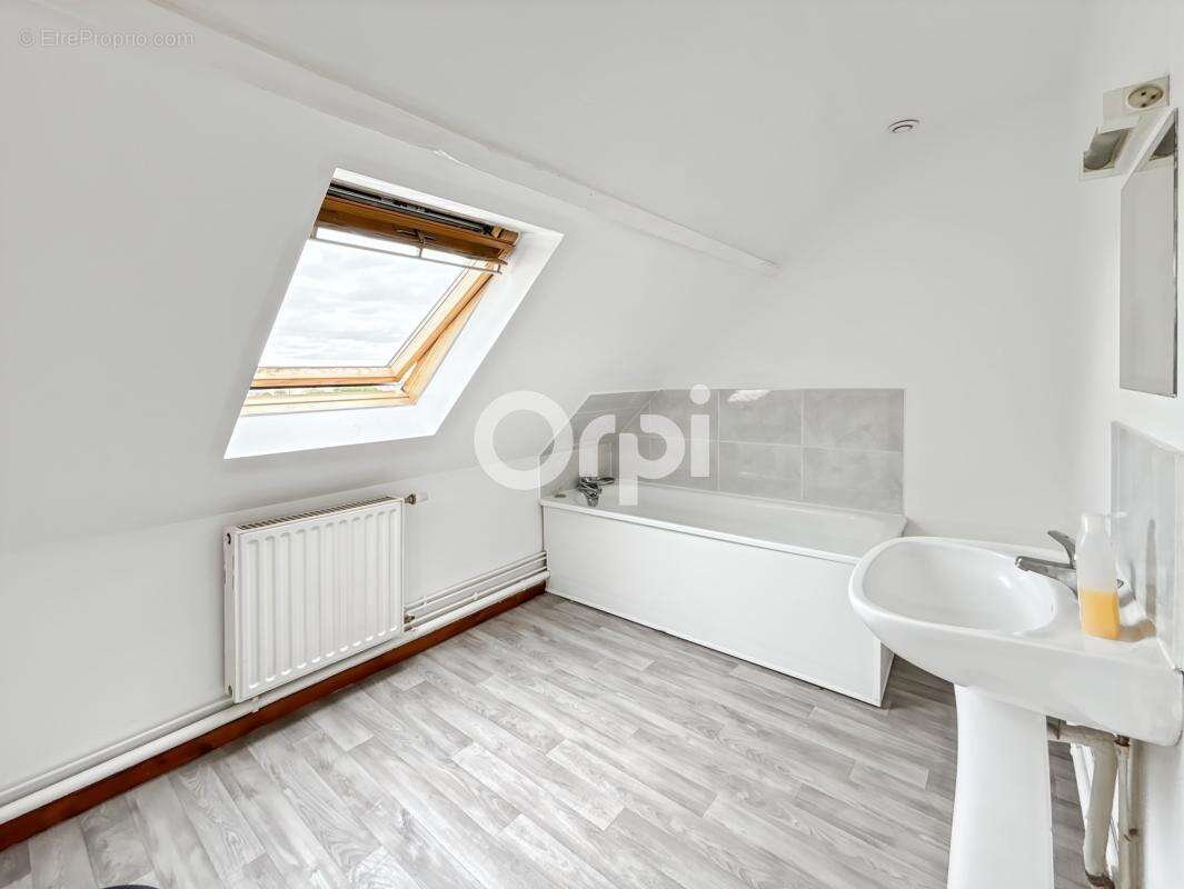 Boulogne-sur-Mer – Maison lumineuse et sans travaux ! - photo 8
