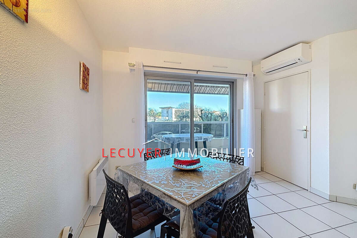 Appartement à VALLAURIS