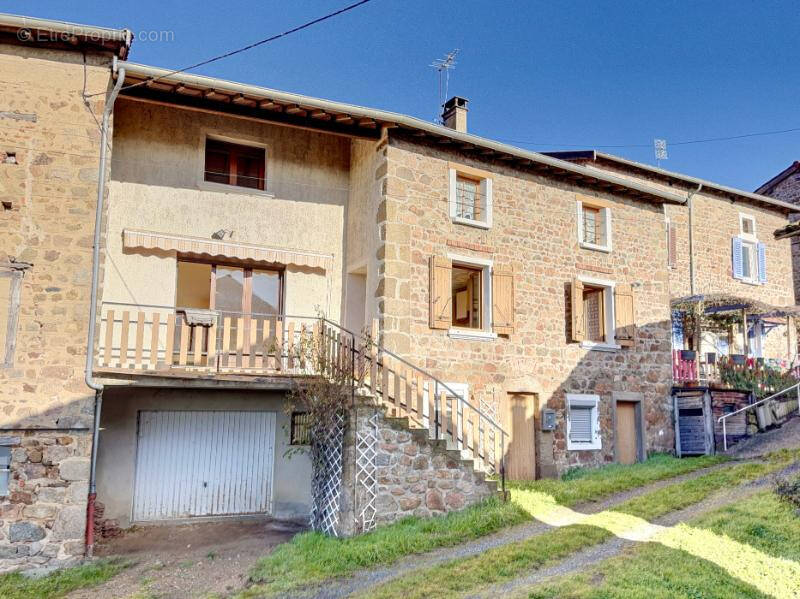 Maison à LONGESSAIGNE