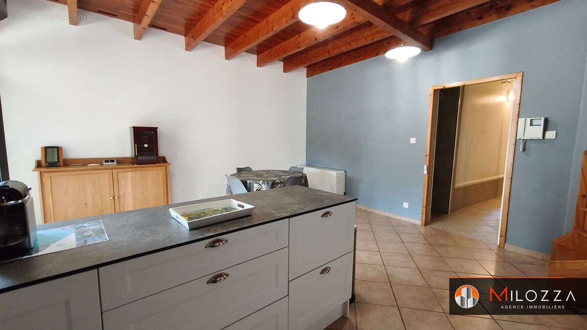 Appartement Heyrieux 4 pièce(s) 114.9 m2 - photo 15