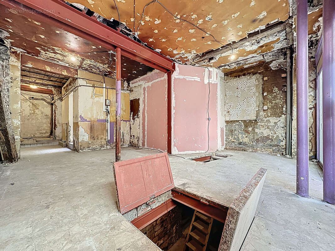 Commerce à PARIS-11E