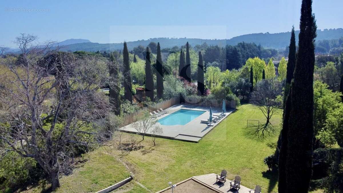 Maison à AIX-EN-PROVENCE