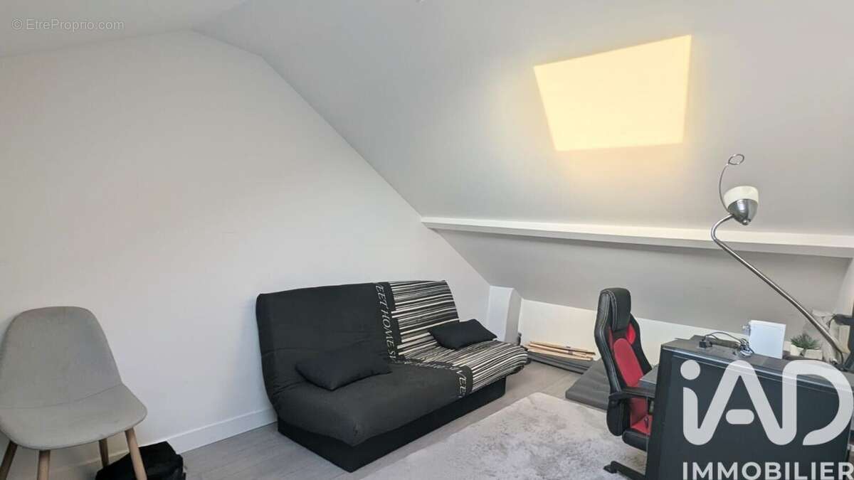 Photo 7 - Maison à VILLERS-COTTERETS