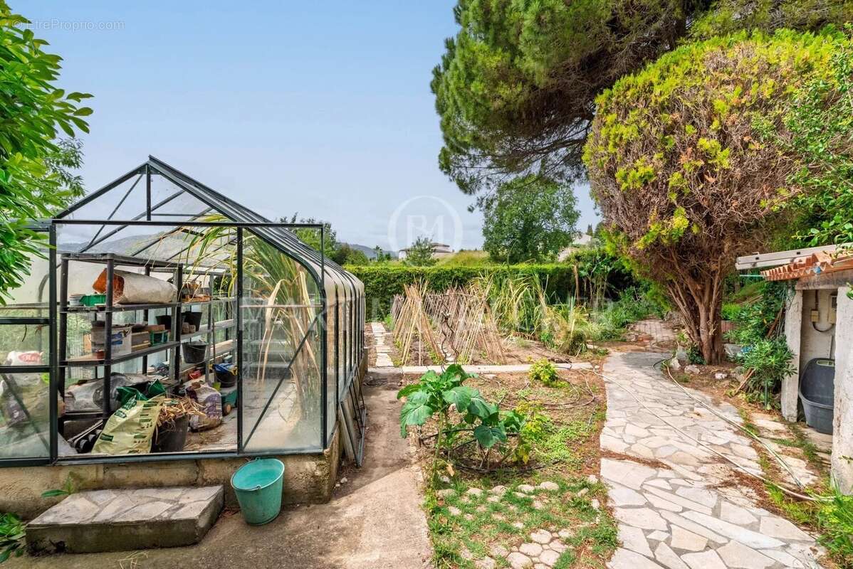 Maison à MOUGINS