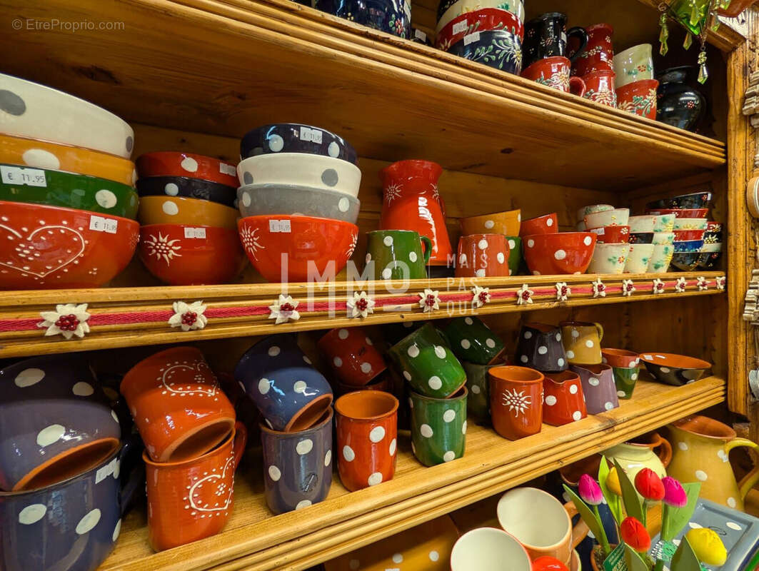 Commerce à SAINT-JEAN-DE-BELLEVILLE