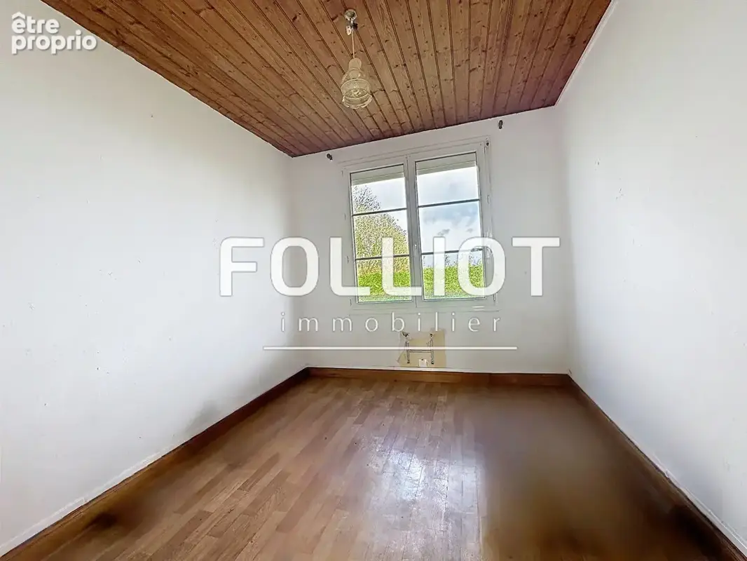 A VENDRE Maison à vendre à Heugueville sur Sienne - 5 pièces, 4 chambres, travaux à prévoir - photo 7