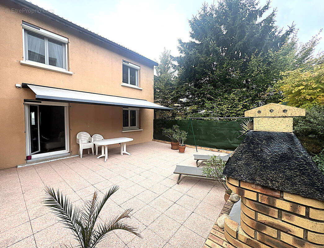 Maison à SAINT-CHAMOND