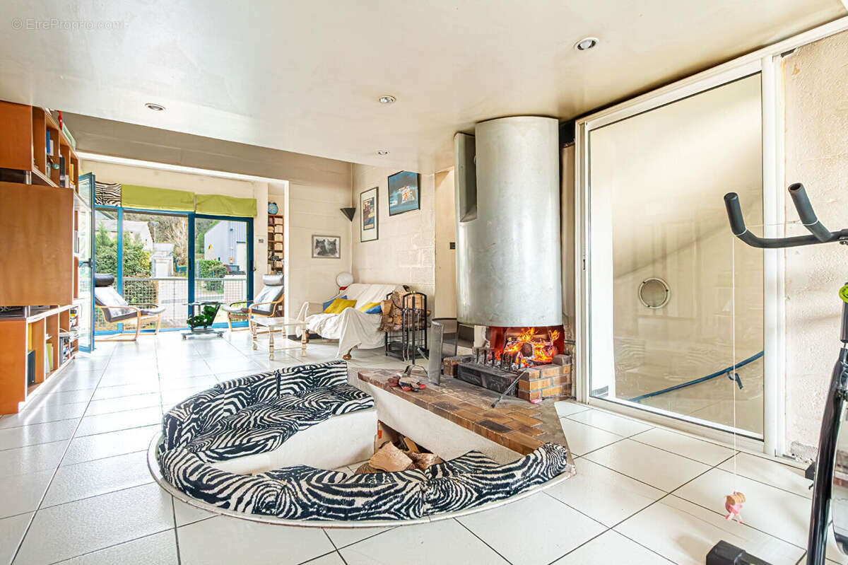 Commerce à GARDANNE