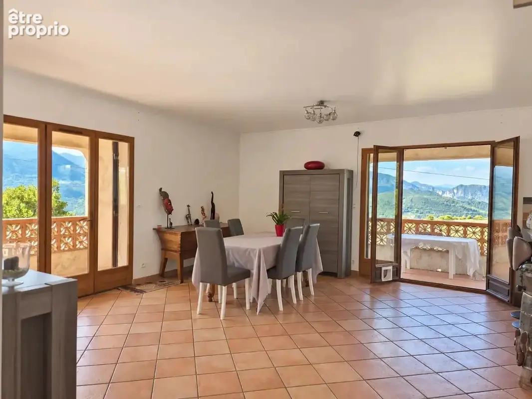 Saint-Martin-du-Var//Maison 5Pièces//140 mM² - photo 26