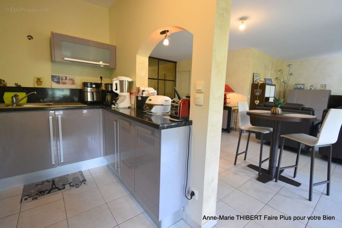 Appartement à vendre 3 pièces MEYZIEU (69) avec balcon, cave et garage - photo 14