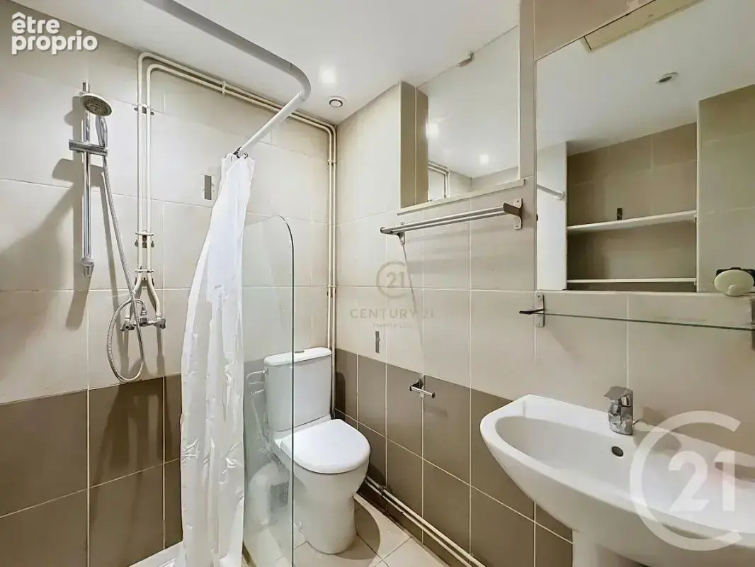 Appartement 54 m² à Lyon-8e  - photo 8
