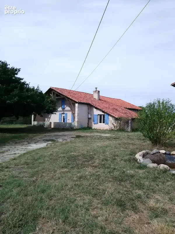 Maison à MARGUESTAU