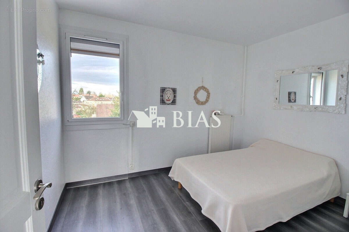 Appartement à SAINT-PIERRE-LES-ELBEUF