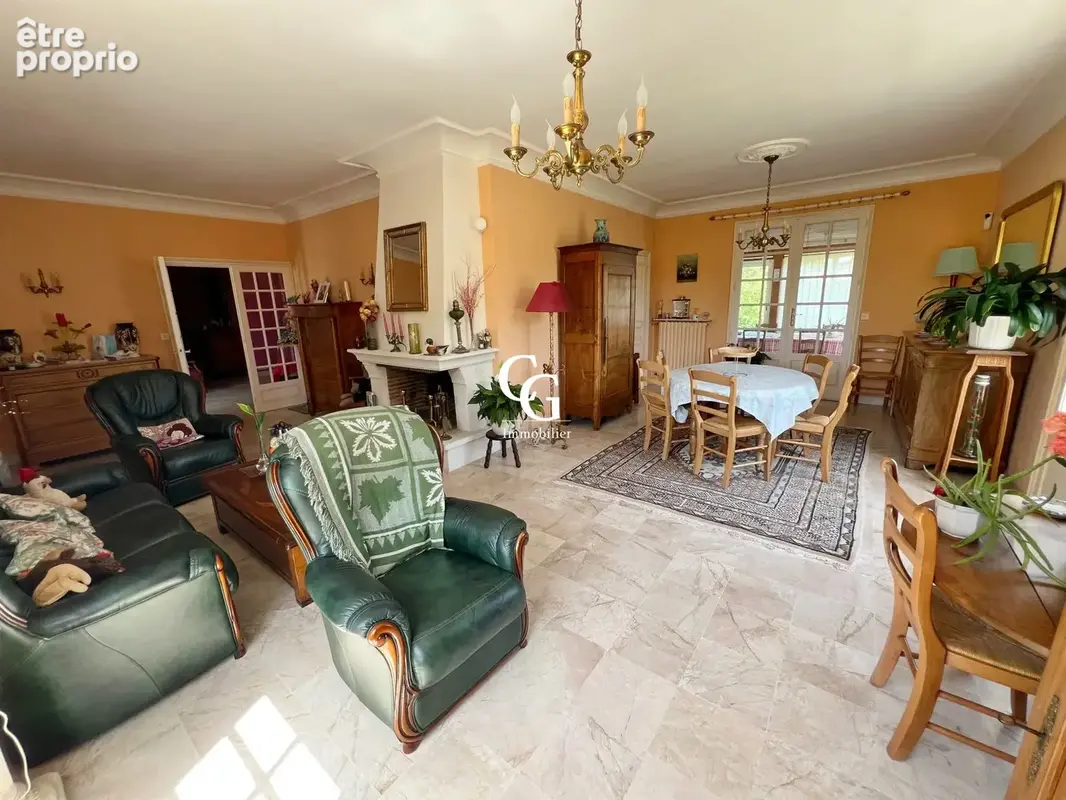 Maison 7 pièces 210 m² à vendre à Montbert (44140) - photo 4