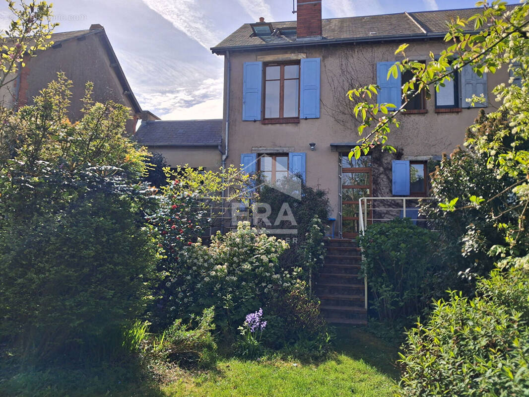 Maison à AUTHON-DU-PERCHE