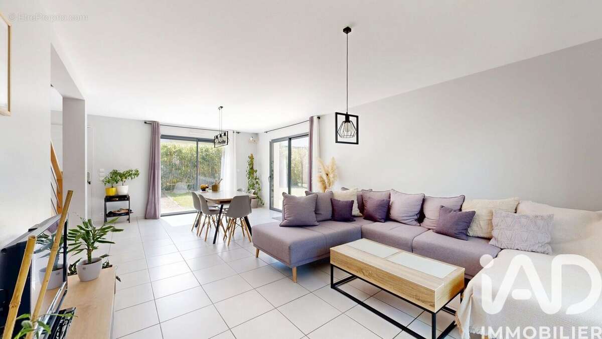 Photo 2 - Maison à LA CHAPELLE-SUR-ERDRE