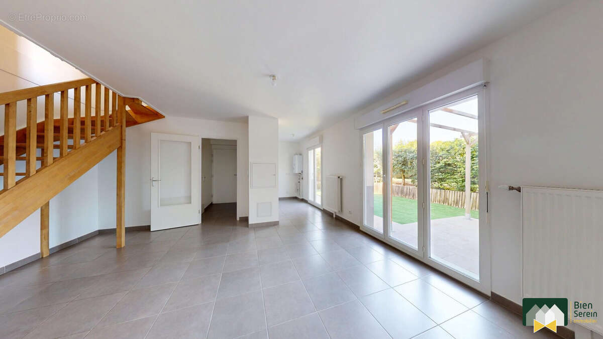 Appartement 63 m² à Chartres  - photo 2