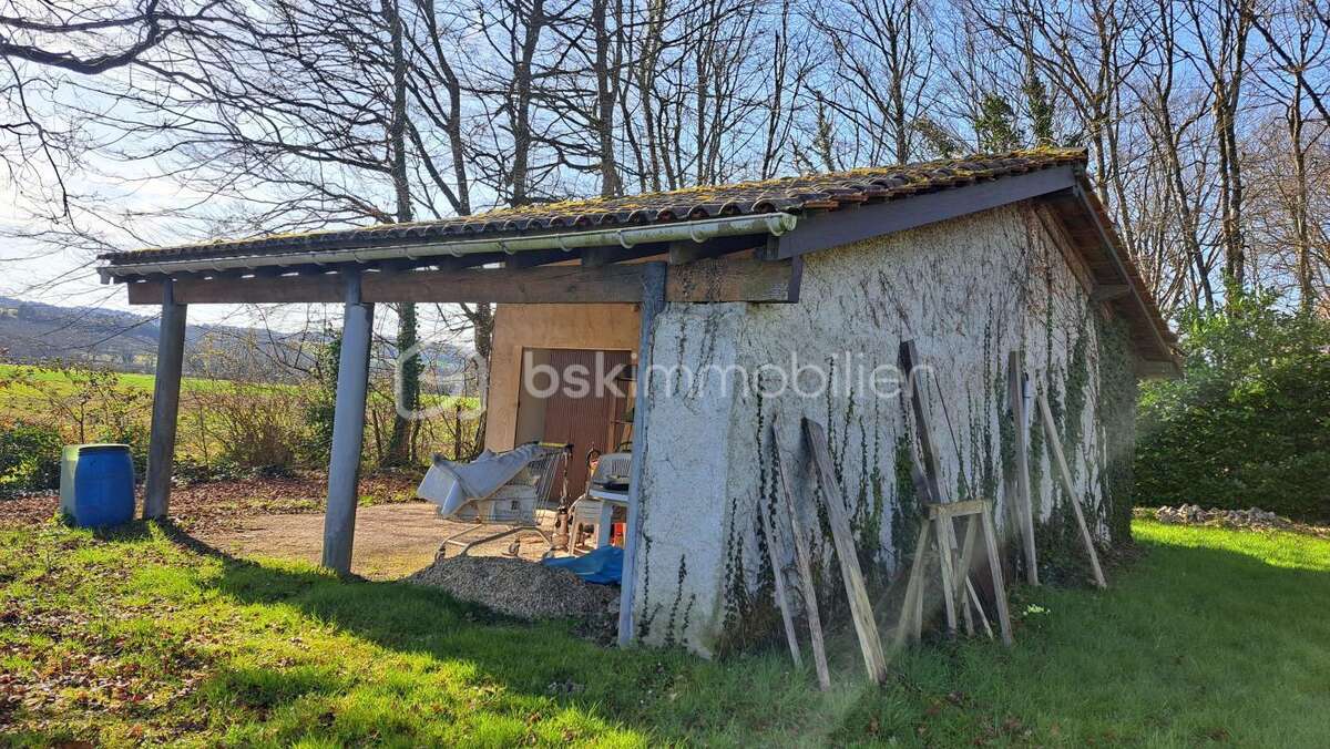 Maison à SAINT-ASTIER