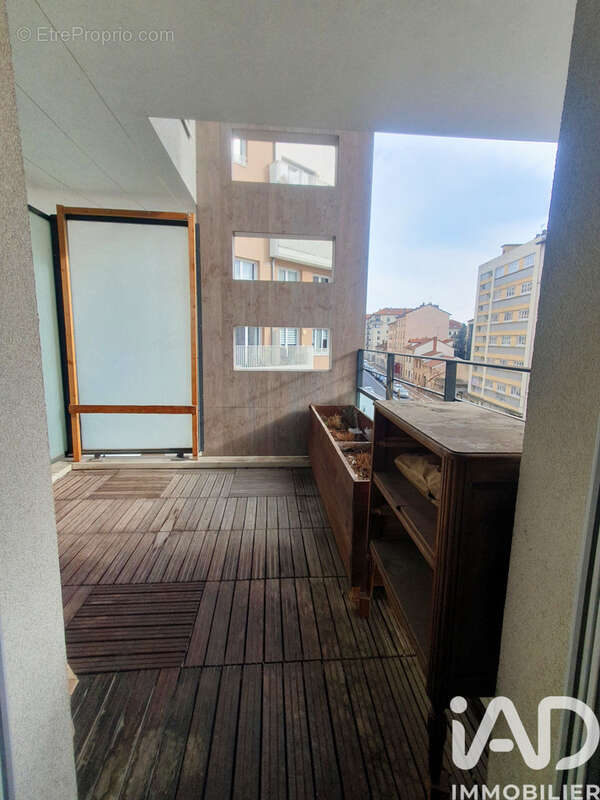 Photo 2 - Appartement à VILLEURBANNE