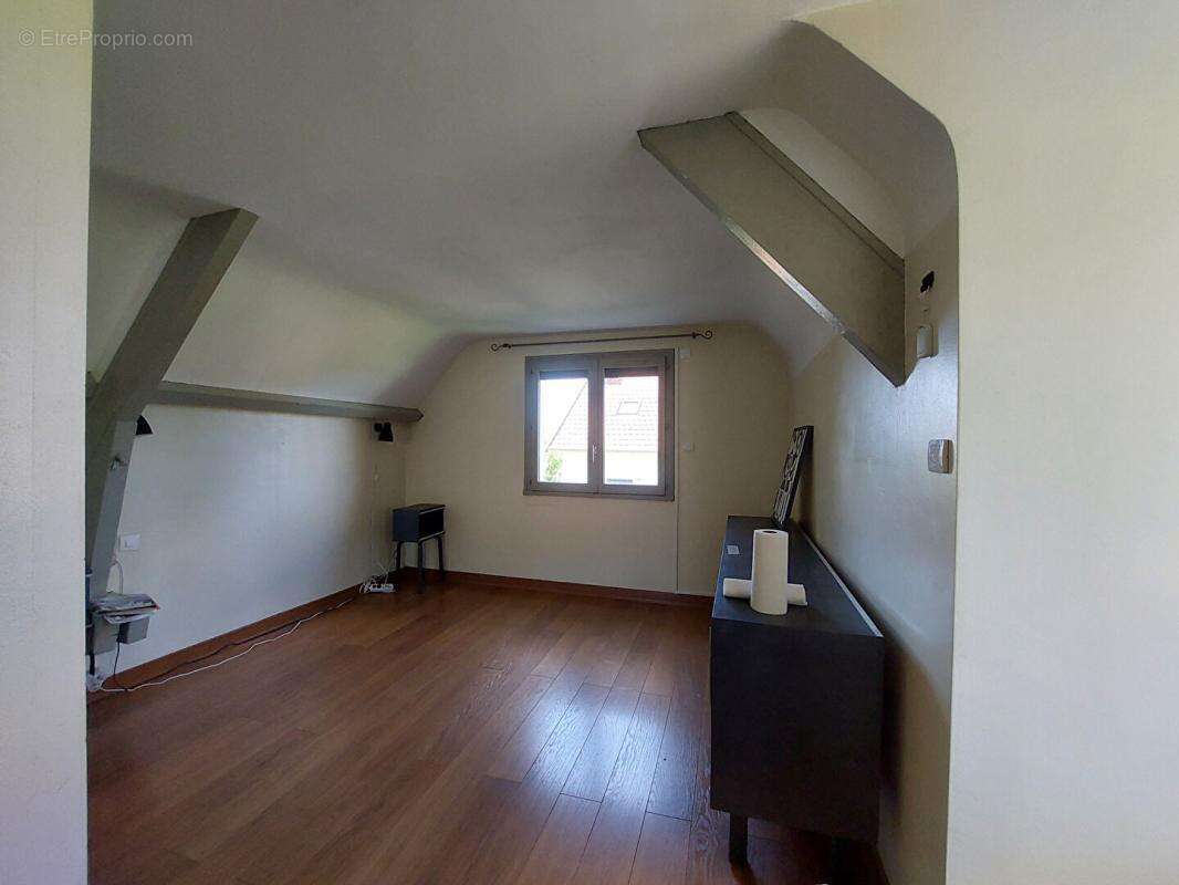 Maison à MONTCEAU-LES-MINES