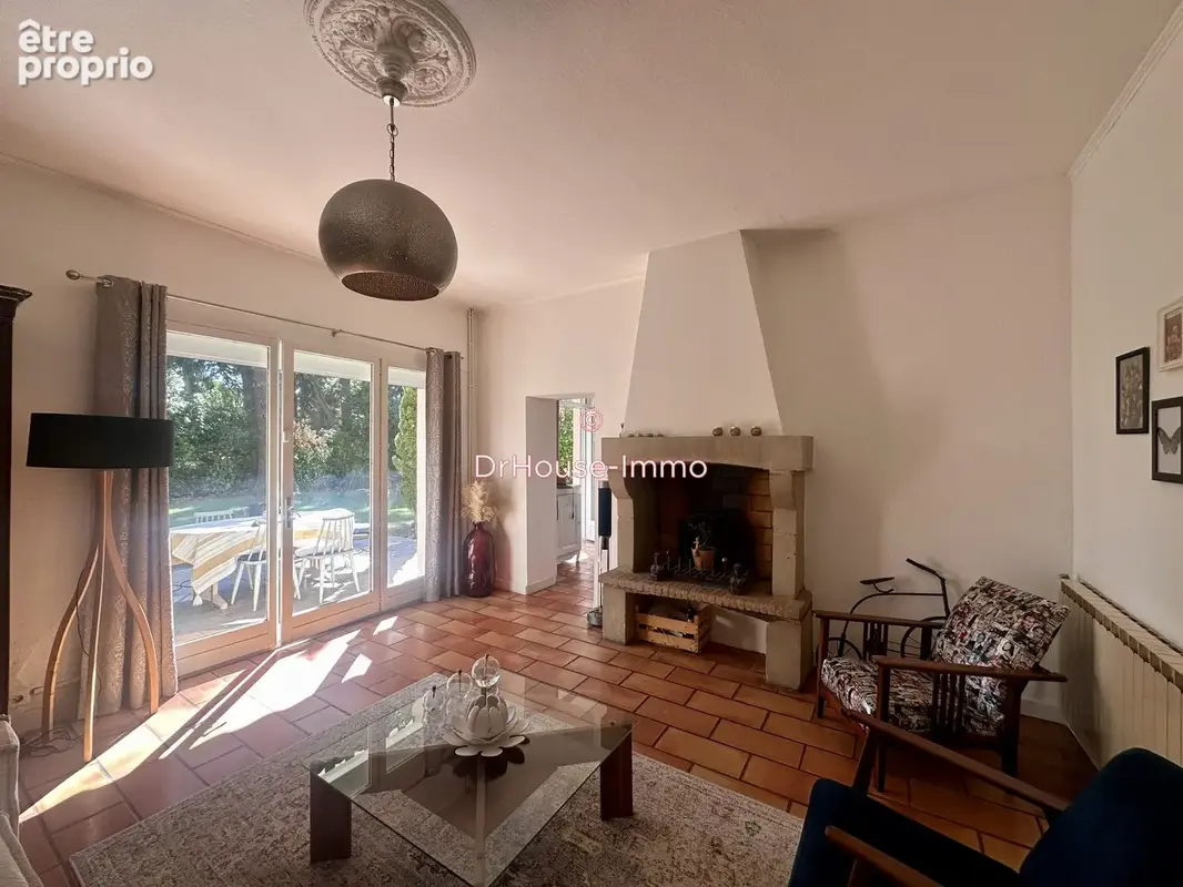 Maison 7 pièces 202 m² à vendre à Romans-Sur-Isere (26100) - photo 4