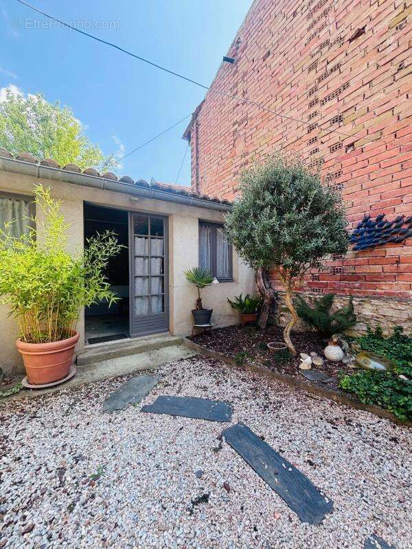 Maison de ville renovee - proche commodites - photo 21