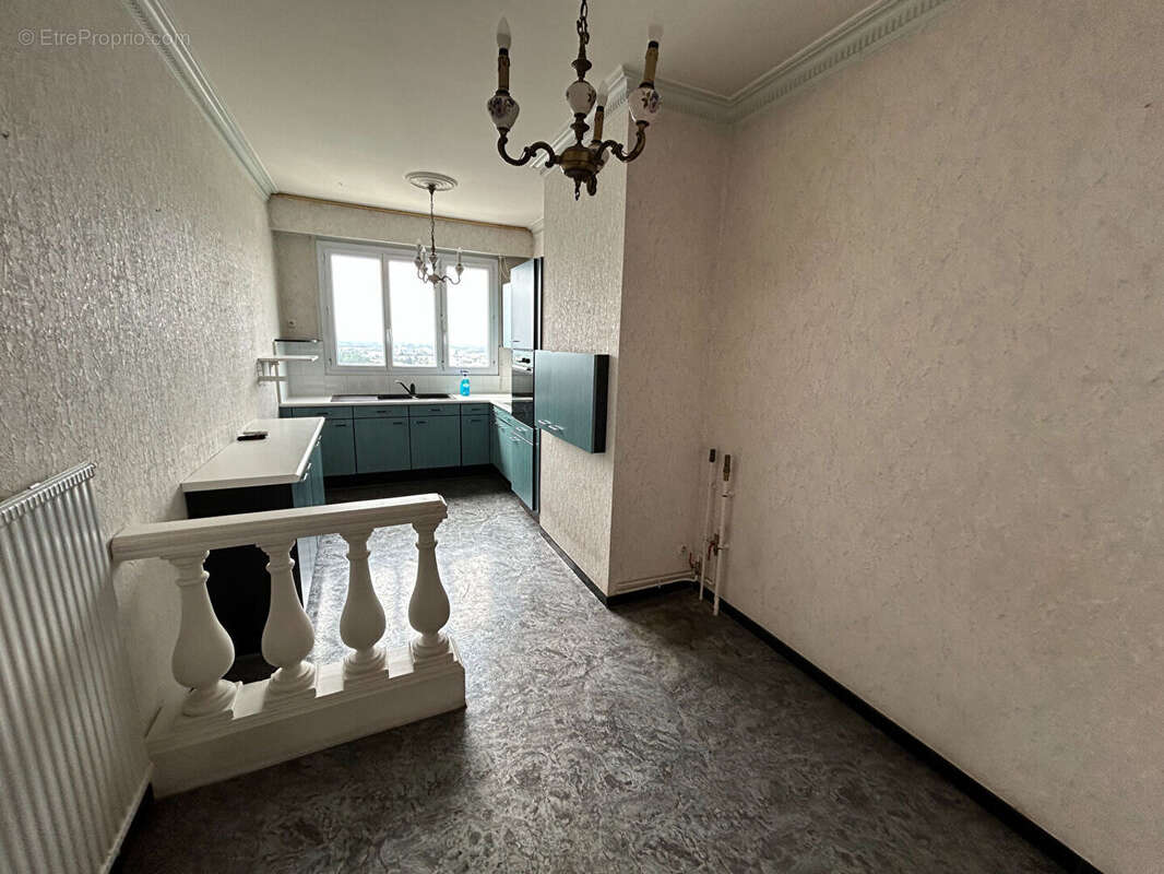 Appartement avec vue exceptionnelle dans résidence proche square de l'Arboretum - photo 5
