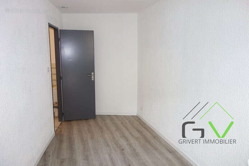Appartement 3 pièces - Appartement à NIMES