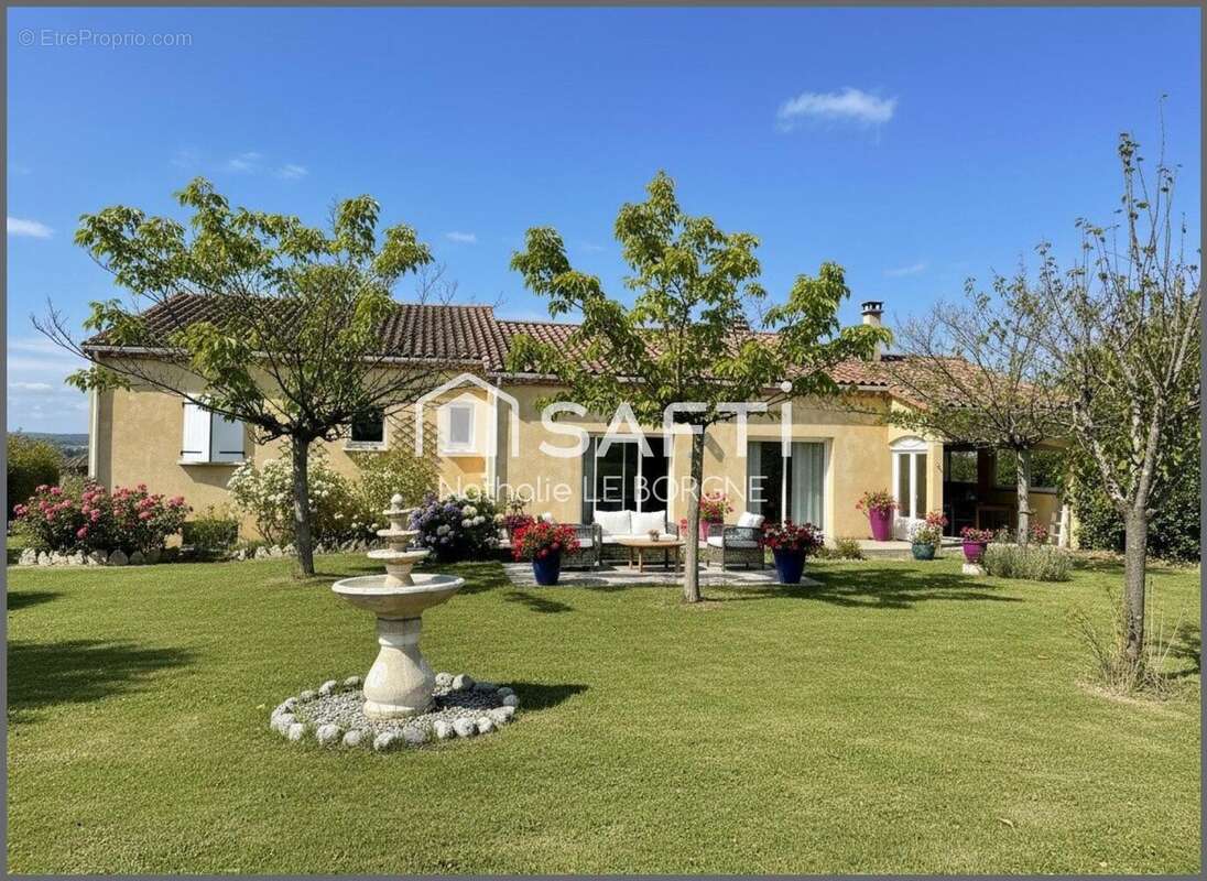 Photo 2 - Maison à CASTRES