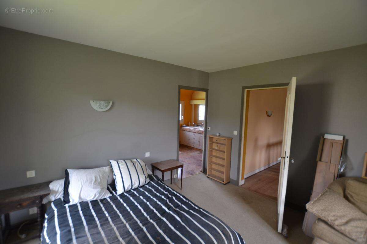 Maison à CANY-BARVILLE