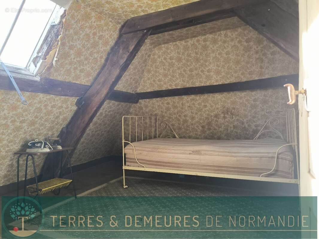 Maison à CORMEILLES