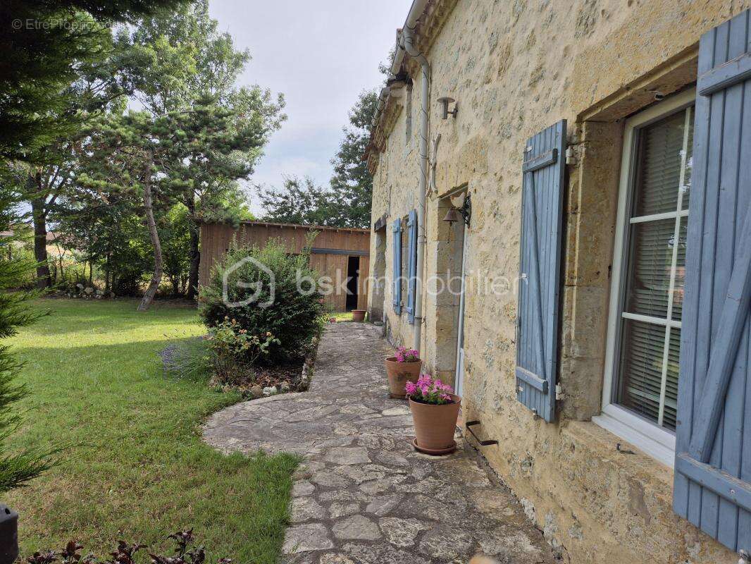 Maison à FLEURANCE