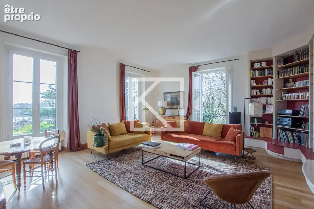 Maison 335 m² à Angers  - photo 6