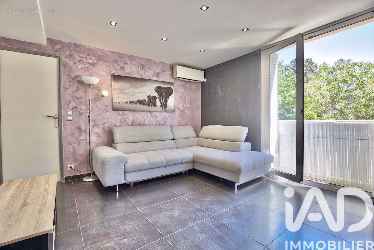 Photo 3 - Appartement à MARSEILLE-10E
