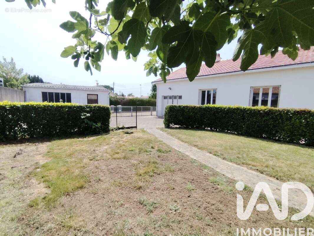 Photo 2 - Maison à SAINT-PHILBERT-DE-GRAND-LIEU