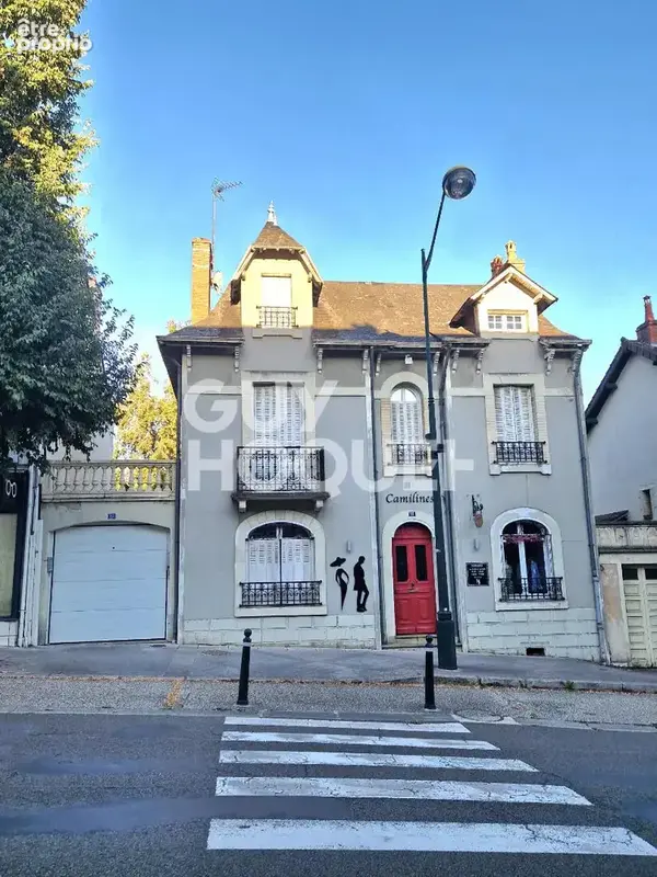 Appartement à CHATEAU-GONTIER