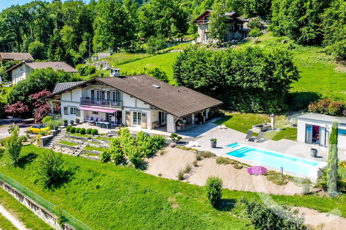 Maison à THYEZ