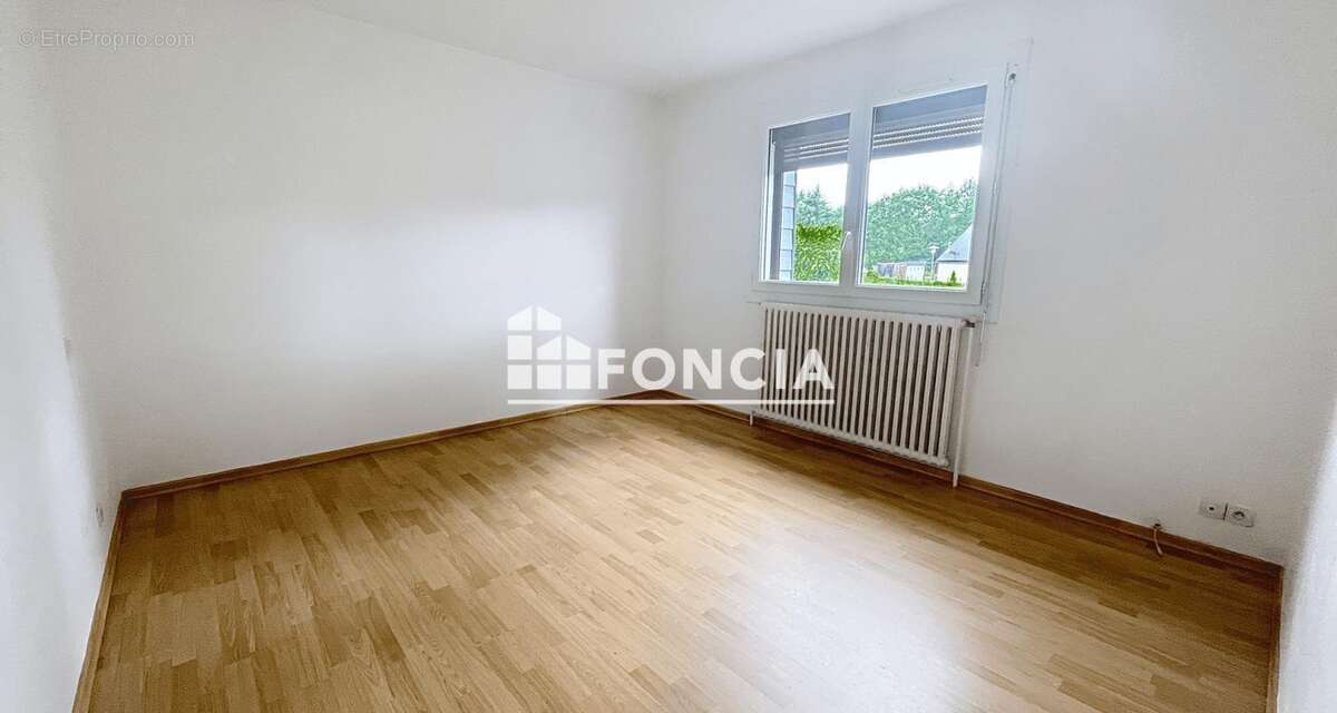 Maison à LA FERRIERE-AUX-ETANGS