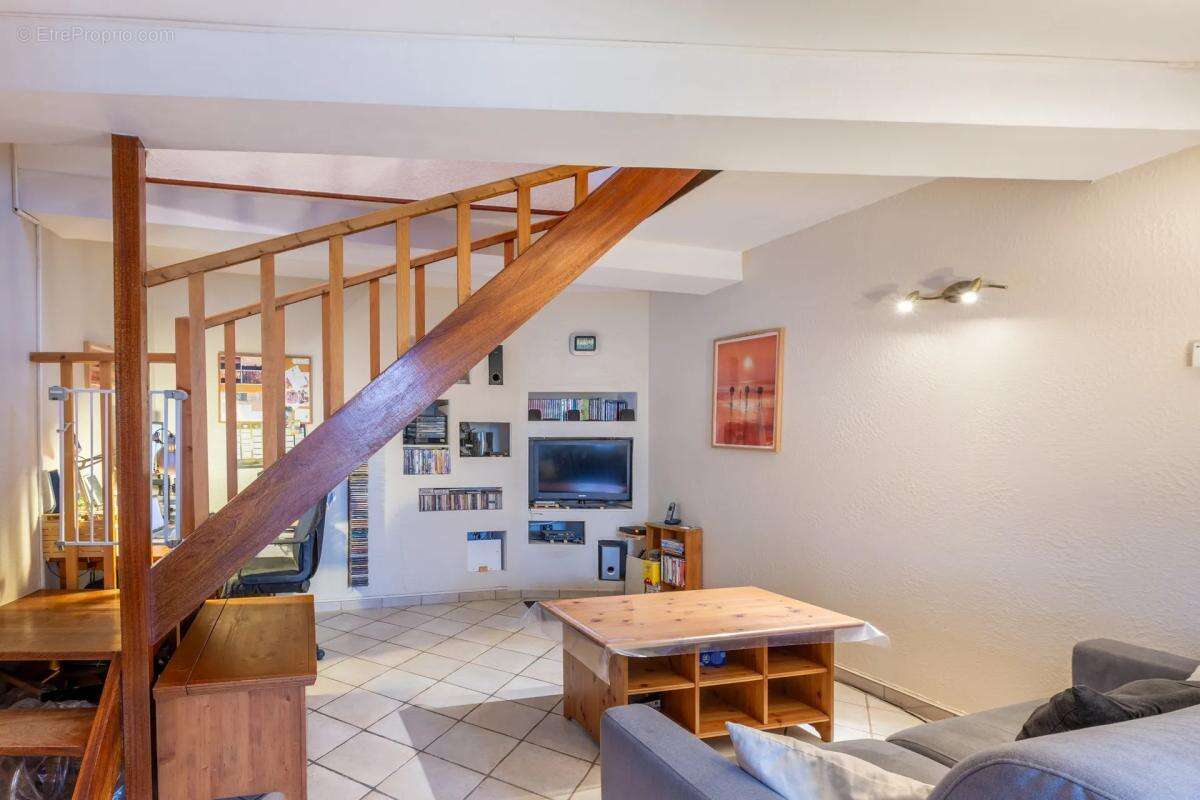 Appartement à GIVORS