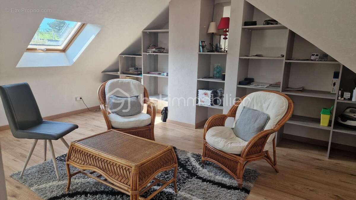 LARMOR PLAGE (56620) – Maison familiale de 152 m², 2 chambres + 2 suites parentales, une véranda, jacuzzi , deux garages - photo 17