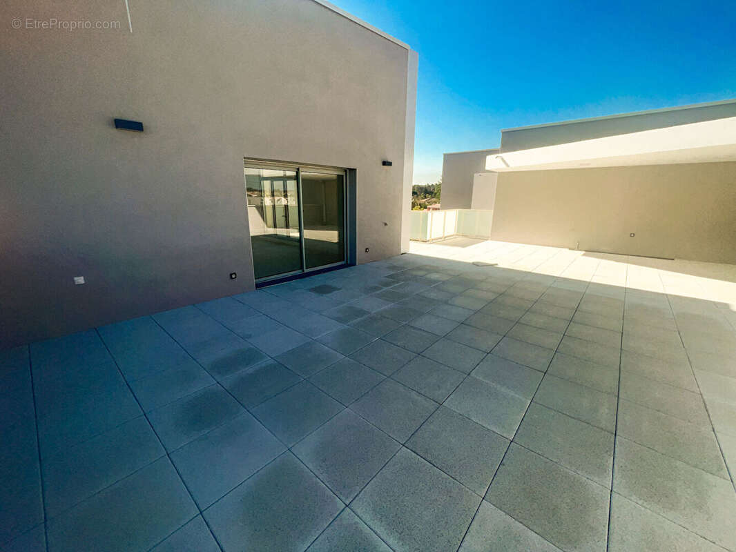 Appartement à AUZEVILLE-TOLOSANE