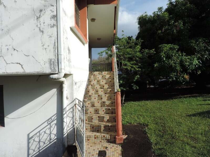 Maison à SCHOELCHER