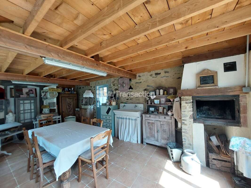 Maison 159 m² à Argentre  - photo 5