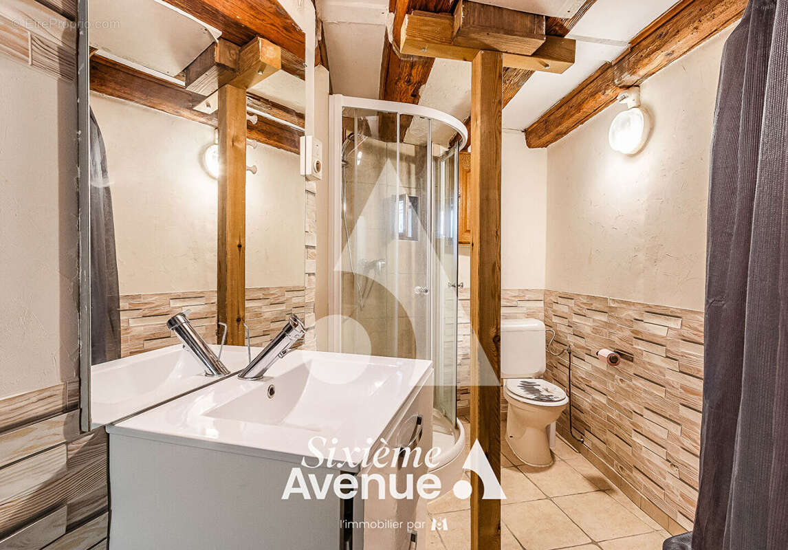 Maison à CIVRIEUX-D&#039;AZERGUES