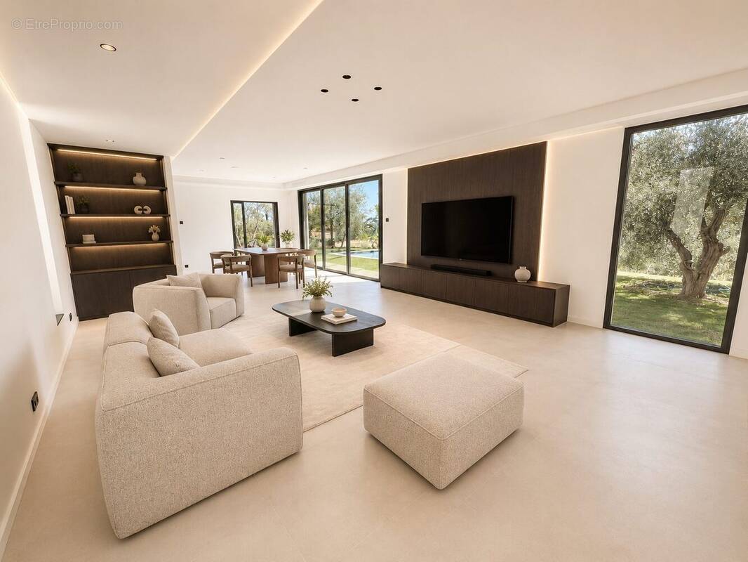 Maison à MOUGINS