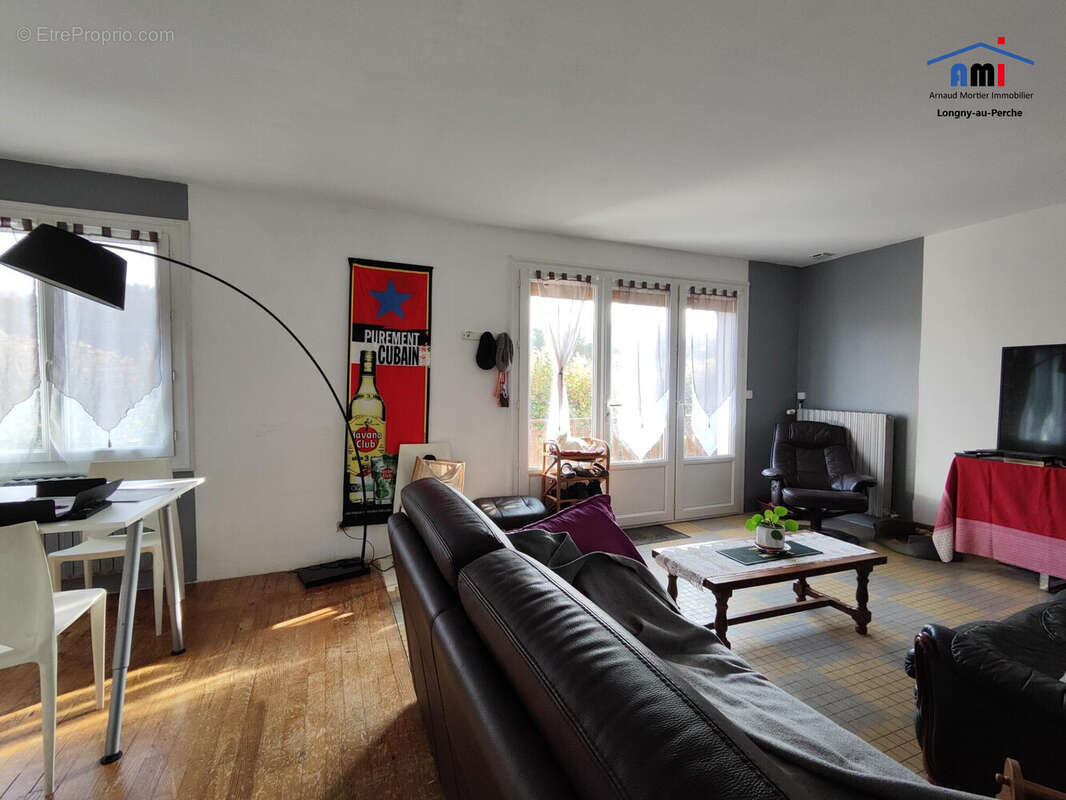 Maison à LONGNY-AU-PERCHE