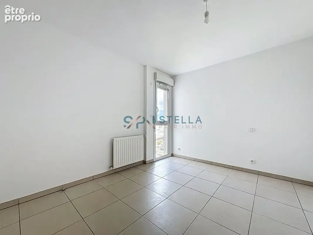 T4 dernier étage avec garage box, Idéal investissement locatif ! - photo 7