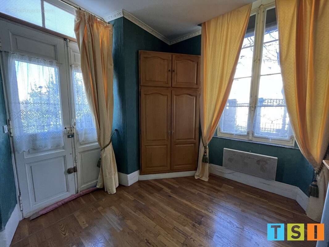 Appartement à MONTREJEAU
