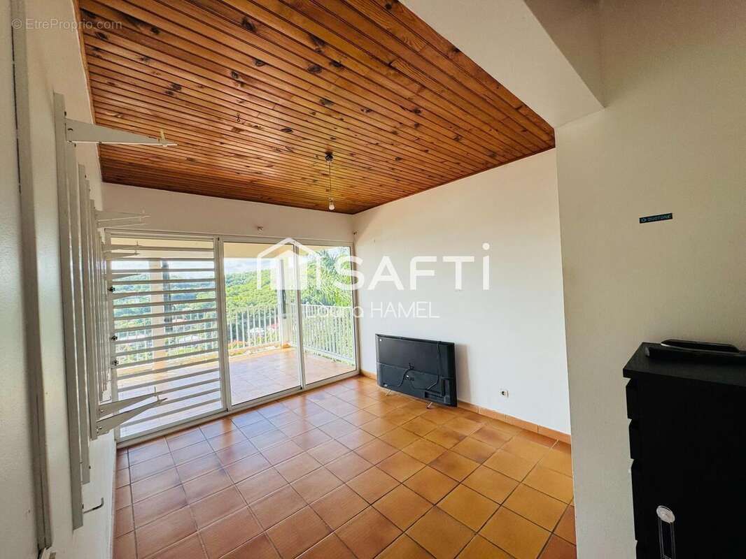 Photo 7 - Maison à LE ROBERT